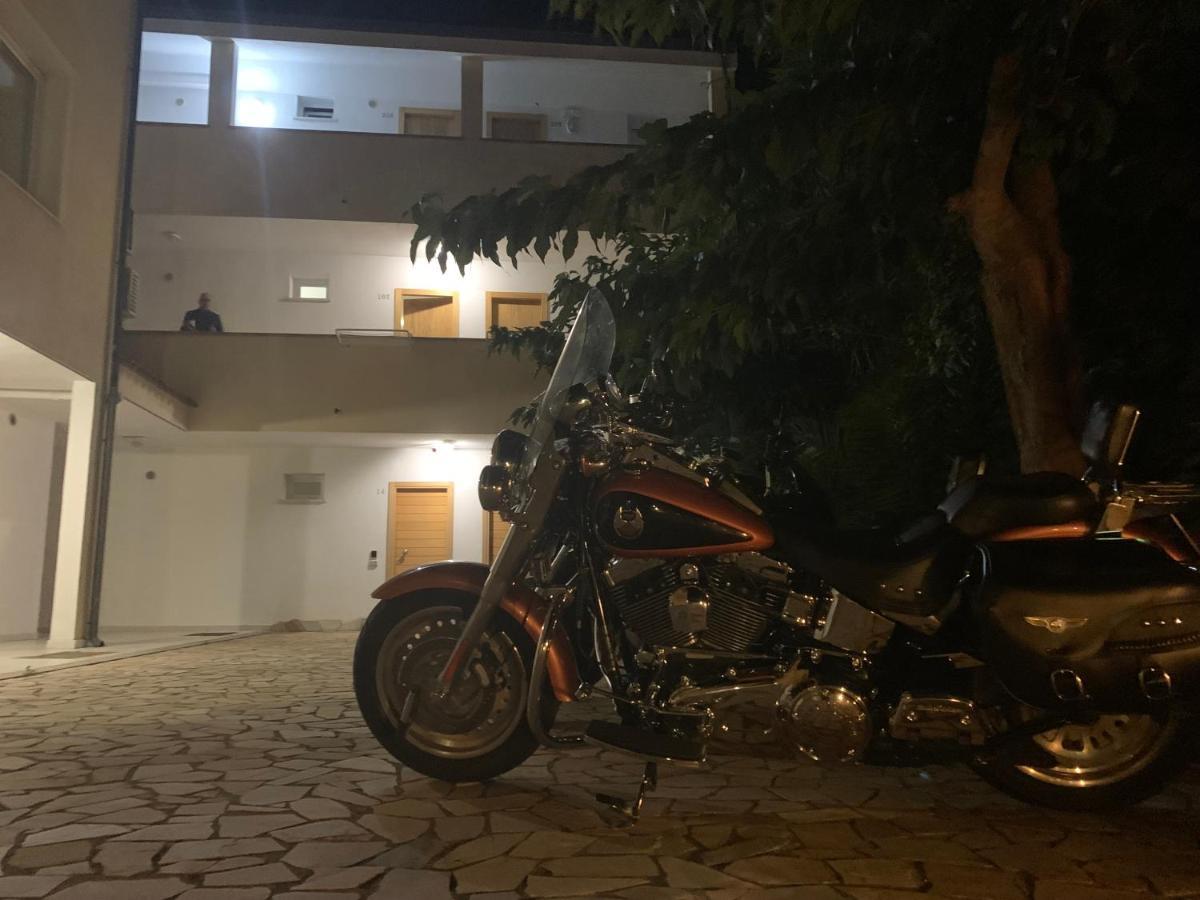 סנטה טרזה גאיורה Meta Hotel מראה חיצוני תמונה