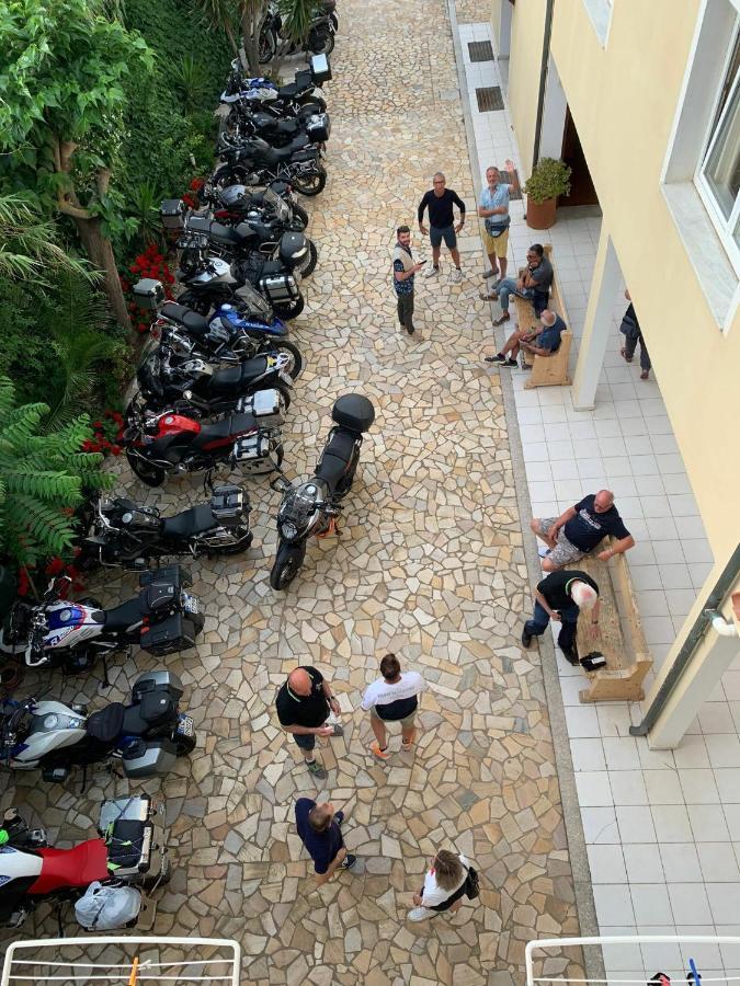 סנטה טרזה גאיורה Meta Hotel מראה חיצוני תמונה